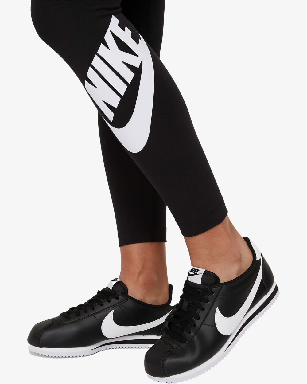 لگ ورزشی نایک Nike Sportswear Essential CZ8529-010